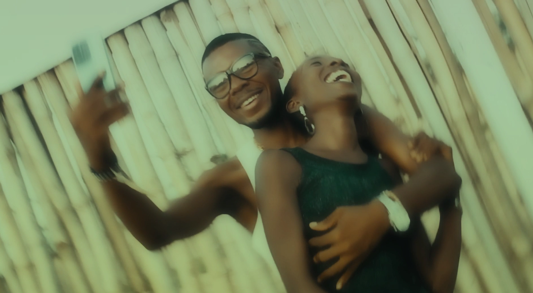 YolyBoy_One-Love_Music_Video_Afropop_Naija_Music_New_Music_Trending_Mixing_Engineer_YolyBoySoldiers_BigManYoly_YolyBoy_YolyBoy_One-Love_Music_Video_Afropop_Naija_Music_New_Music_Trending_Mixing_Engineer_YolyBoy